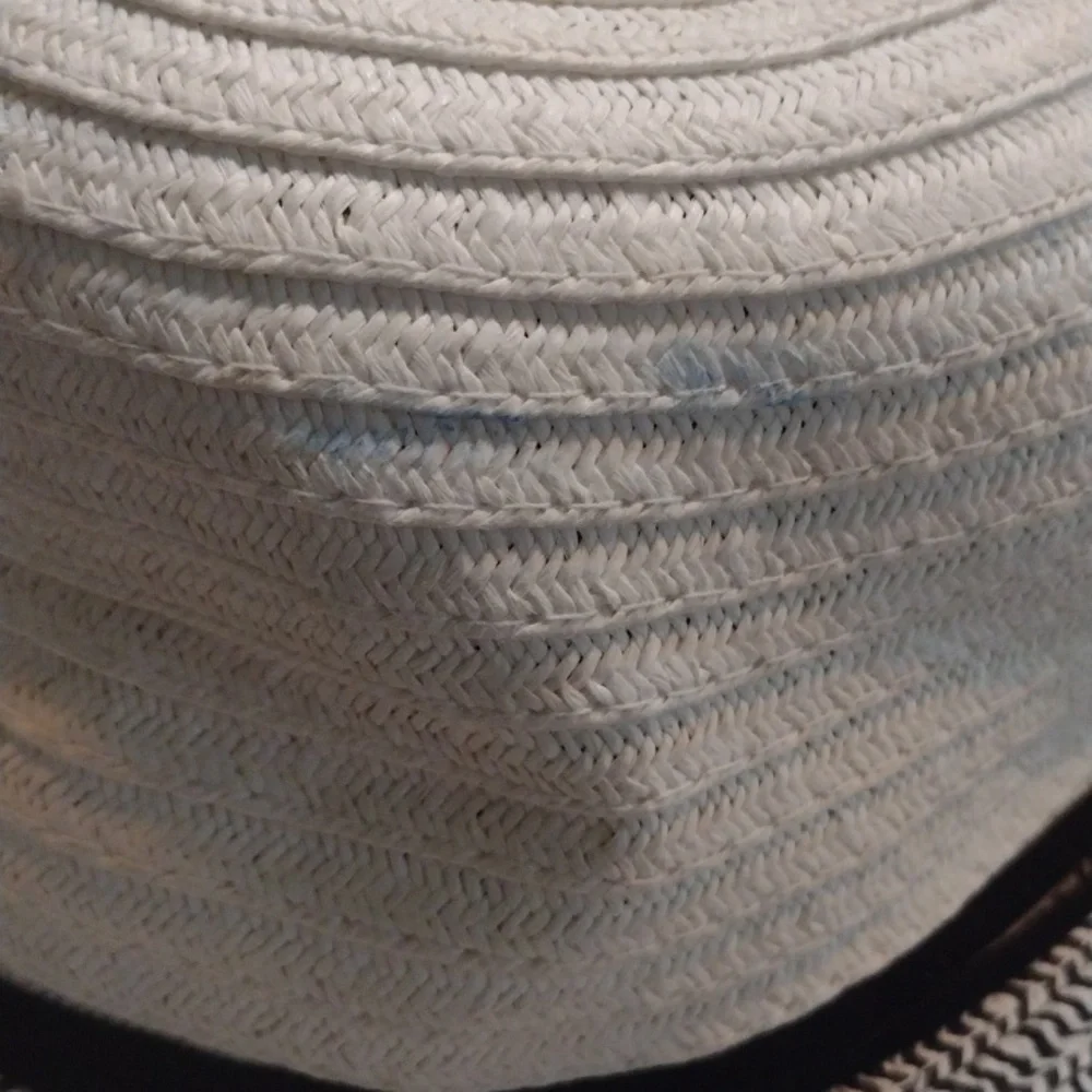 Sunhat - Picture 4 of 6